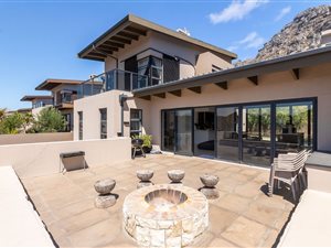 3 Bed House in Stonehurst Mountain Estate