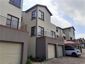 2 Bed Apartment in Linksfield Ridge