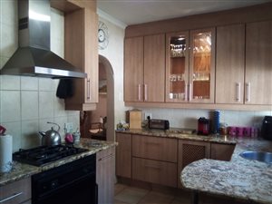 5 Bed House in Randhart