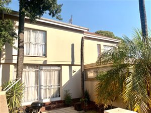 2 Bed Townhouse in Rietfontein