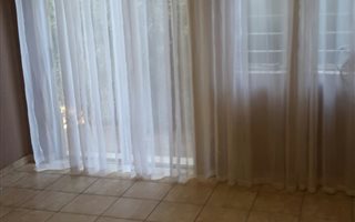 1 Bedroom Garden Cottage in Ontdekkers Park