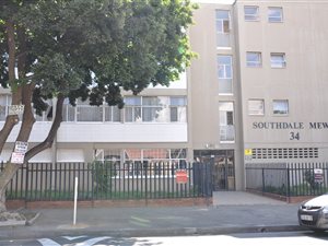 2.5 Bedroom Apartment in Booysens