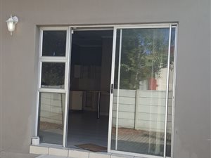1 Bed Flat in George South