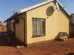 3 Bed House in Vosloorus