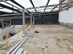 319 m² Industrial space in Jacobs