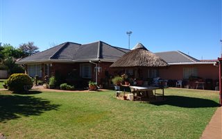 4 Bedroom House in Stilfontein