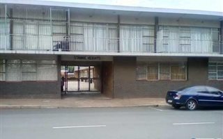 1 Bedroom Apartment in Springs Central