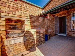 2 Bed Simplex in Grobler Park