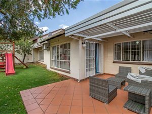 3 Bed Townhouse in Rivonia