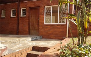 1 Bedroom Apartment in Amanzimtoti