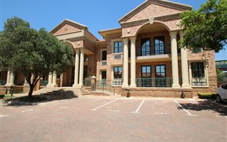 297 m² Office Space in Morningside