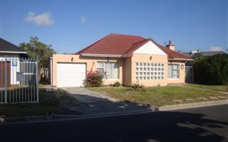 3 Bedroom House in Wetton