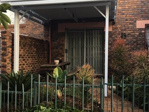 1 Bed Cluster in Hennopspark