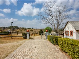 4.7 ha Farm in Bridle Park