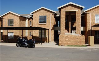 2 Bedroom Apartment in Honeydew