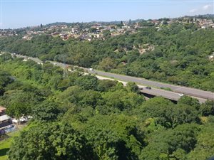 2 Bed Flat in Carrington Heights