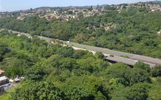 2 Bedroom Flat in Carrington Heights