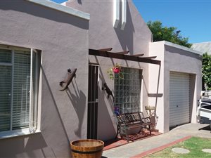 3 Bed House in Meirings Park