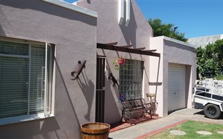 3 Bedroom House in Meirings Park