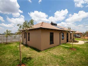 2 Bed House in Soweto Central