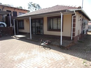 3 Bed House in Woodlands