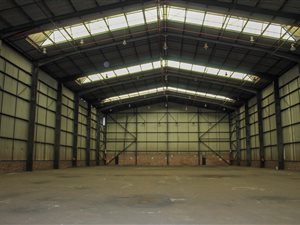7157 m² Industrial space in Alrode