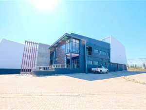 1298 m² Industrial space in Louwlardia