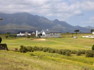 1132 m² Land available in Kingswood Golf Estate