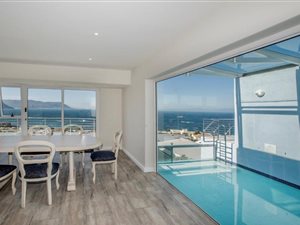 4 Bed House in Simons Town