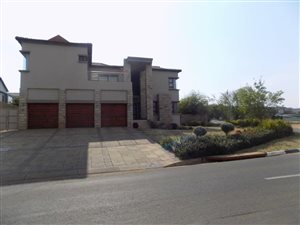 4 Bedroom House in Aspen Hills
