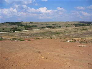 8567 m² Land available in Mooikloof Glen