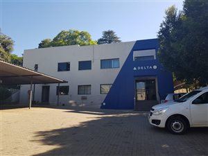 296 m² Commercial space in Northcliff