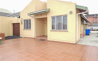 3 Bedroom House in Newlands West