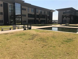 392 m² Office Space in Parkhaven