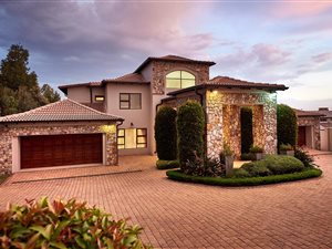 4 Bed House in Carlswald Estate