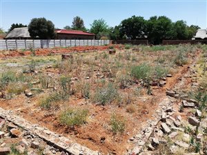 1308 m² Land available in La Hoff