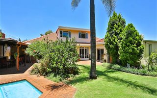 4 Bedroom House in Hawkins Estate