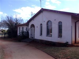 3 Bed House in Rensburg