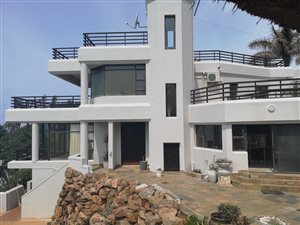4 Bed House in Sheffield Beach