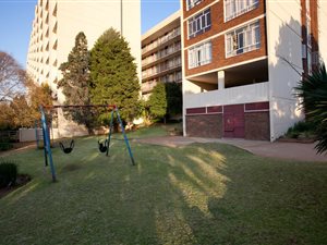 2 Bed Apartment in La Montagne