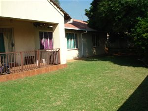 4 Bed House in Strubens Valley