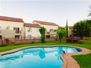 2 Bed Apartment in Bromhof
