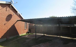 1 Bedroom Townhouse in Selcourt