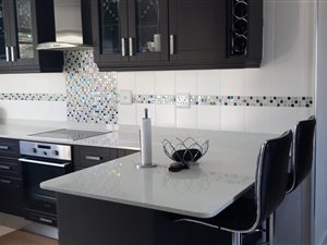 3 Bed Flat in Athlone Park