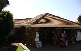 Commercial space in Zwartkop