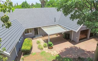 4 Bedroom House in Highway Gardens