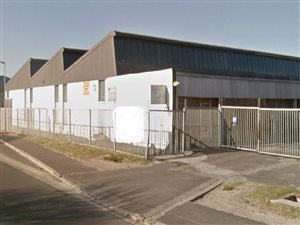 1800 m² Commercial space in Epping