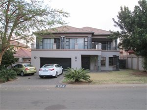 4 Bedroom House in Malvern