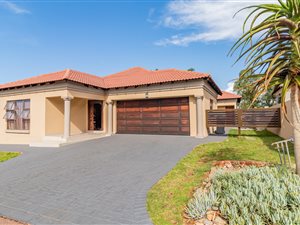 4 Bed House in Amandasig