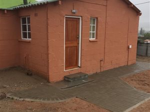 2 Bed House in Diazville
